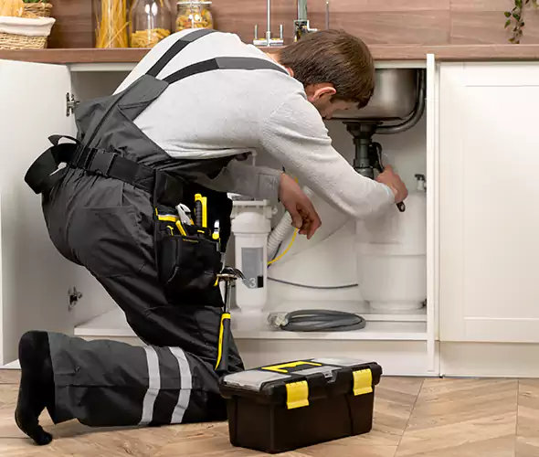 Certified Plumbers for Insinkerator Installation in Copiague