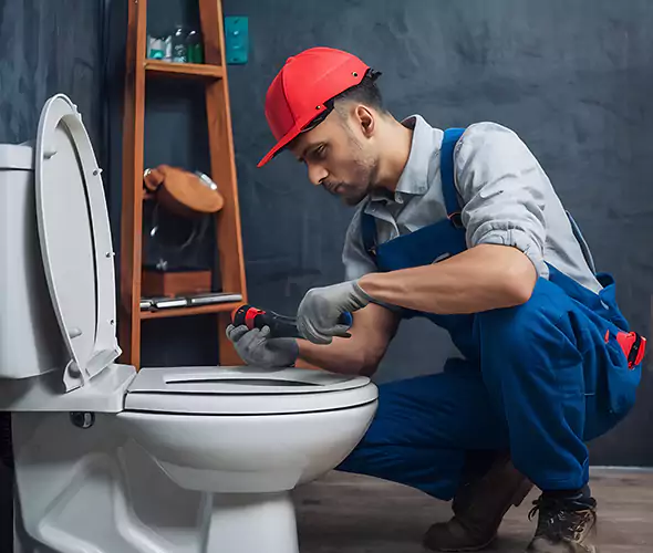 Expert Plumber for Toilet Installation in Copiague, NY: Schedule Affordable Toilet Installation Services with Us