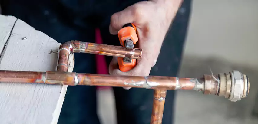Professional Copper Pipe Leak Repair Services in Copiague, NY