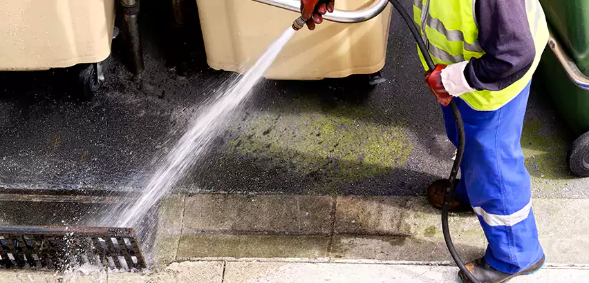 Jet Drain Cleaning in Copiague