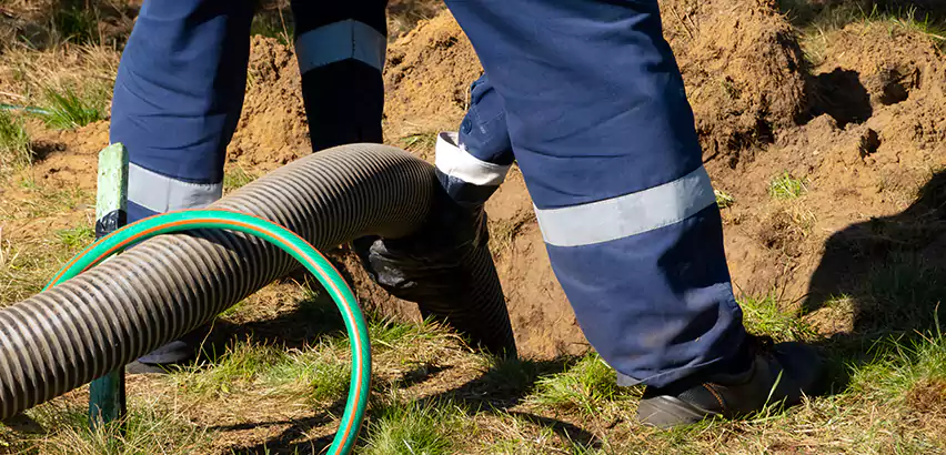 Commercial Sewer Cleaning in Copiague